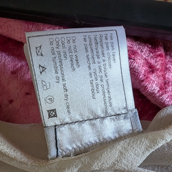 Vintage Chanel slip - Picture 2 of 9